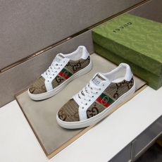 Gucci Low Shoes